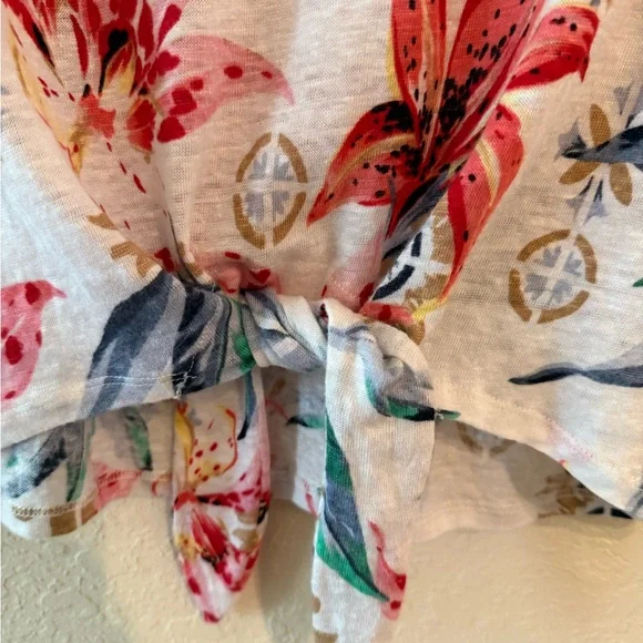 Chico's Floral Tie Front Blouse, Short Sleeve, White Red Green Yellow, Size 0 S - Picture 3 of 4